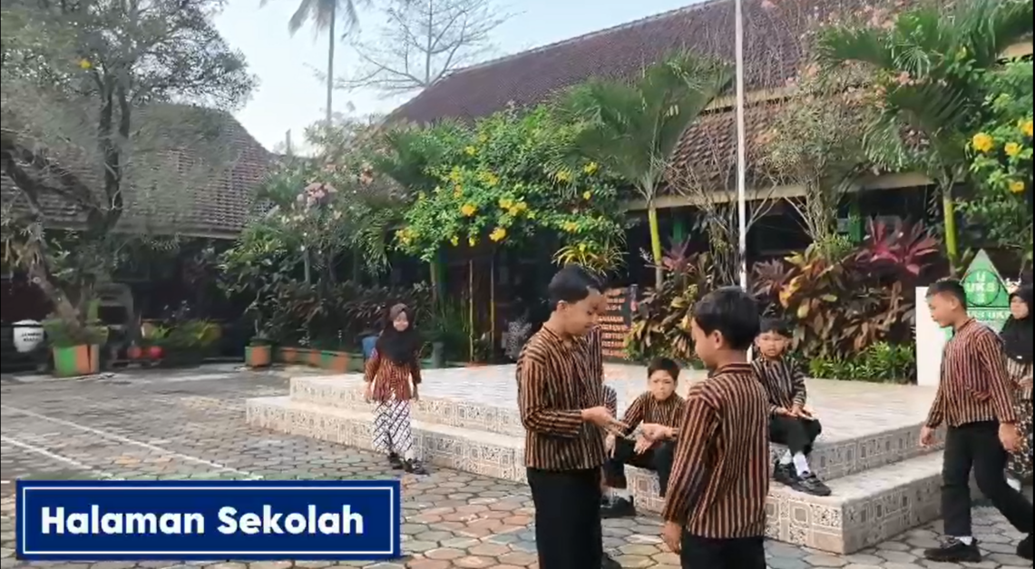 Halaman Sekolah