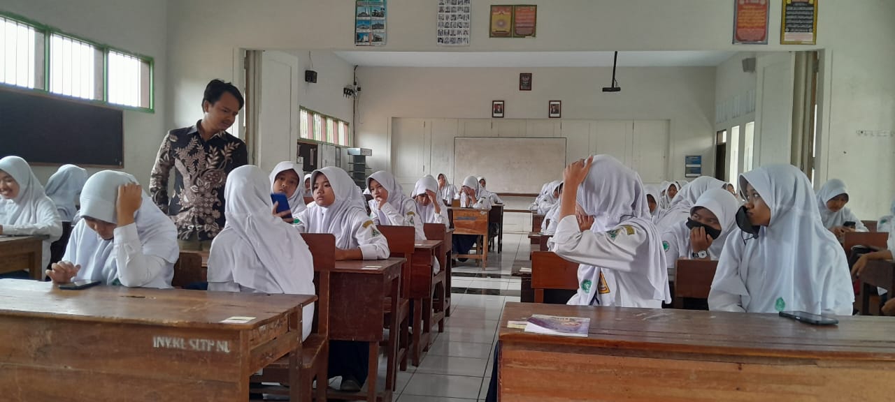 Ruang kelas dilengkapi dengan wifi
